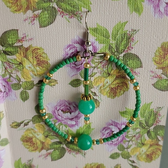 Pretty Beaded Earrings - Picture 3 of 3